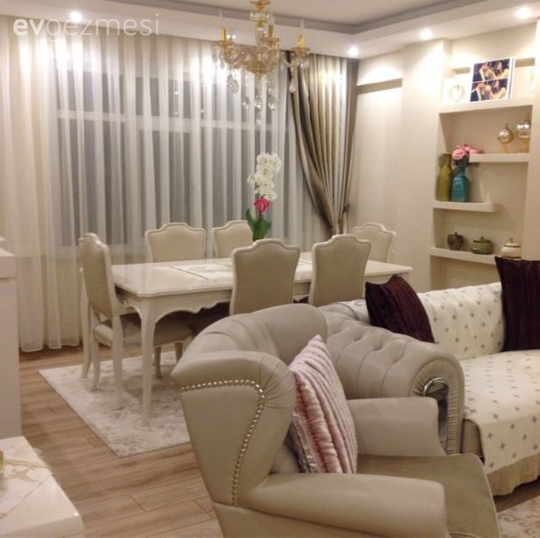 Sena hanımın konforu ön planda tutan sıcak evi..