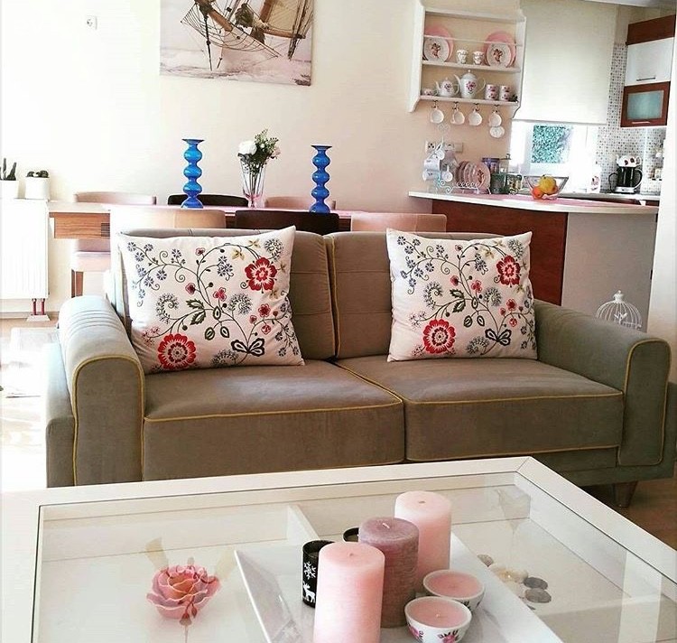 Ayşe hanımın desenleri zevkle kullandığı, sakin ve ruhu okşayan evi..