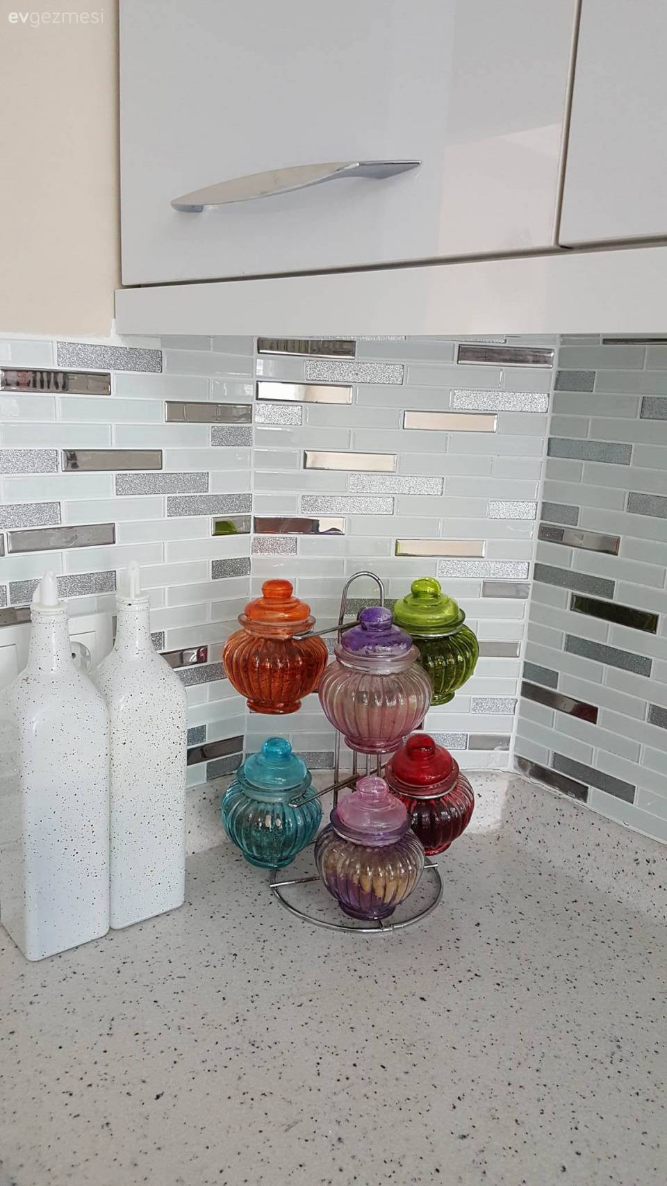 Farklı stiller, sıcak ve şık bir ev. Leyla hanımın evi.