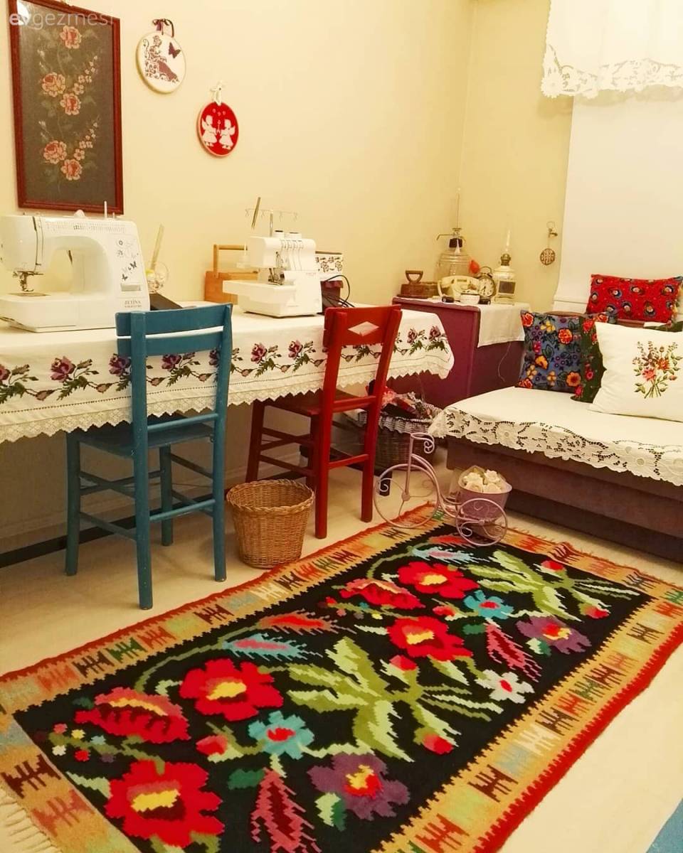 Bu Ev İçine Adım Atar Atmaz İnsanı Geçmişe Işınlıyor