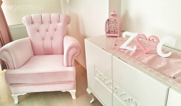 Zeynep hanımın mavi ve pembe uyumunda, tatlı evi.