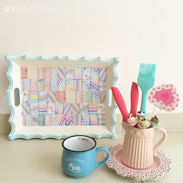 Her odasında farklı bir pastel tonla el emeğinin bol olduğu bir ev.