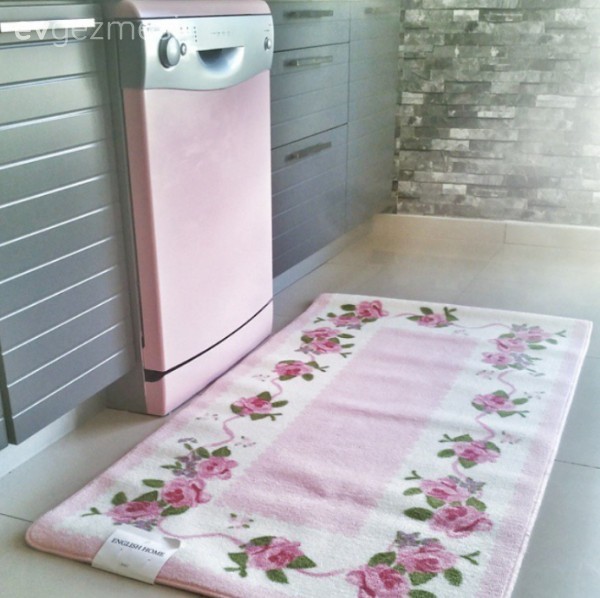 Sina hanımın boyadığı bulaşık makinesi ve buzdolabı