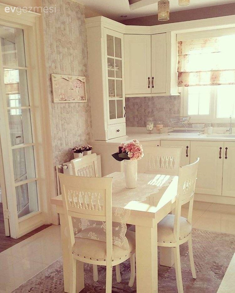 Sedef hanımın zarif ve sıcak bir atmosferi olan göz alıcı evi..