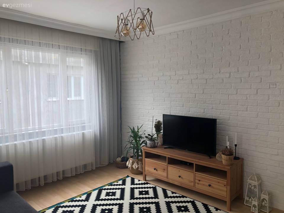 Renkli bir ortamdan, sade ve doğal dekora.. Leyla hanımın evinin yeni tasarımı.