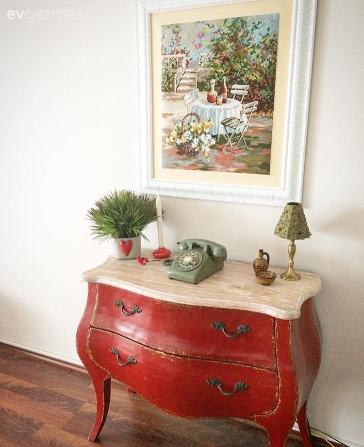 Burcu hanımın naturel esintili, aydınlık ve zarif evi..