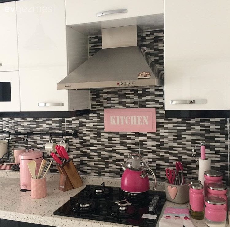 Sade ve zarif: Gizem hanımın evi..