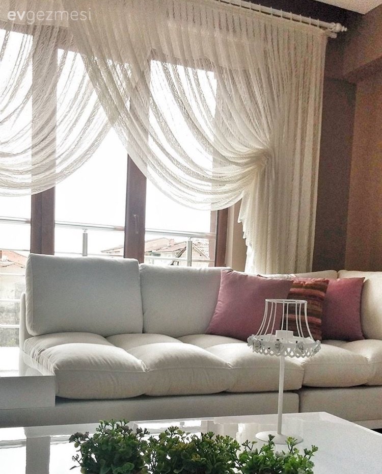 Tuğçe hanımın sıcak ve keyifli bir havası olan şık evi..