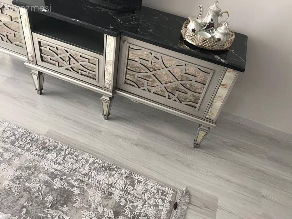 Lüks malzemeler, göz alıcı bir ev dekoru..