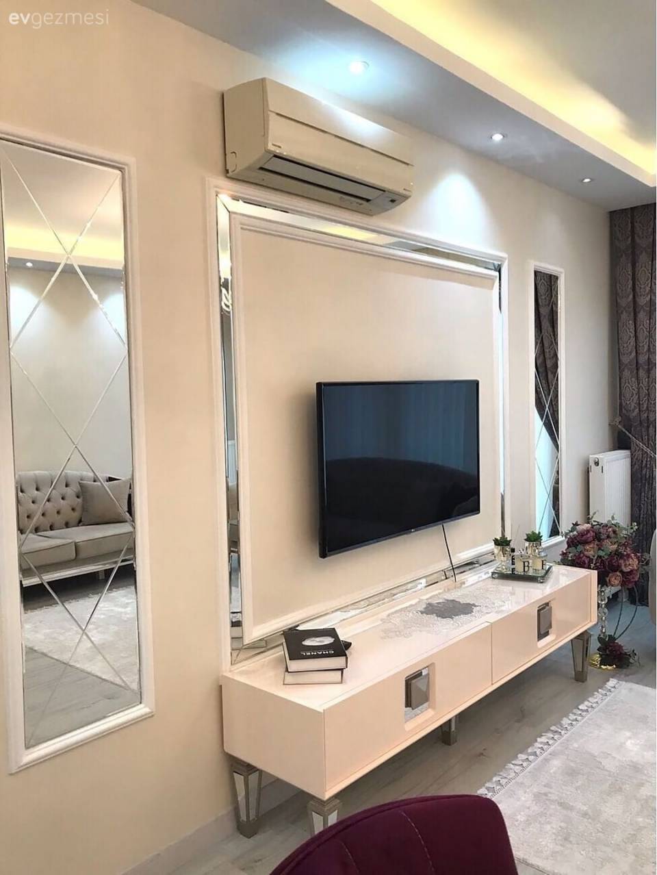 Mor ve Griyi Birlikte Kucaklayan Bir Dekor!