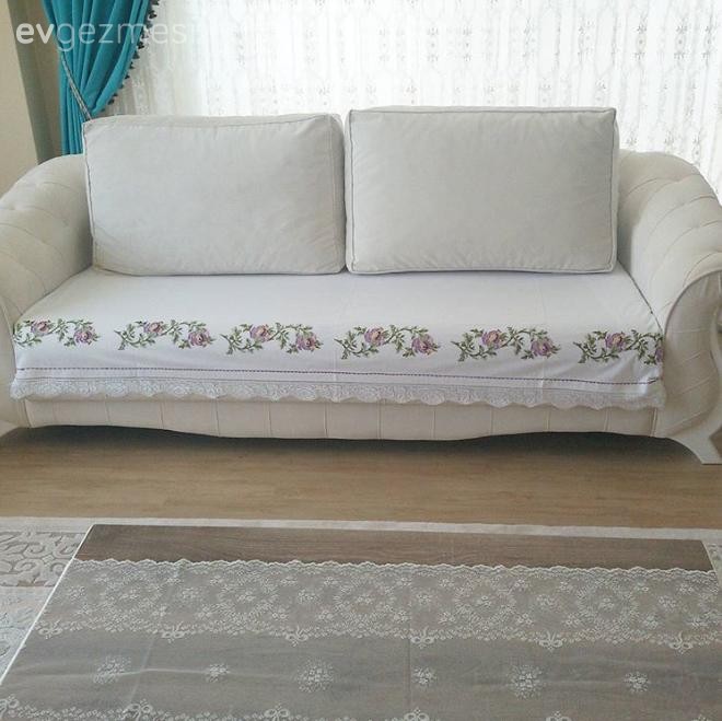 Meryem hanımın beyazlar içinde aydınlık ve sade evi..