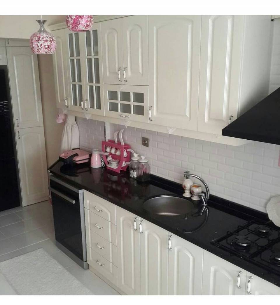 Feminen ışıltılar.. Gülşah hanımın zarif ve şık evinden.