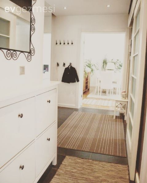 Karolina hanımın, sade ve iç açıcı, tatlı evi..