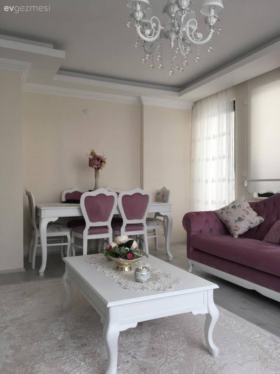 Pastel tonlar, zarif ve pozitif bir atmosfer. Esma hanımın keyifli evi