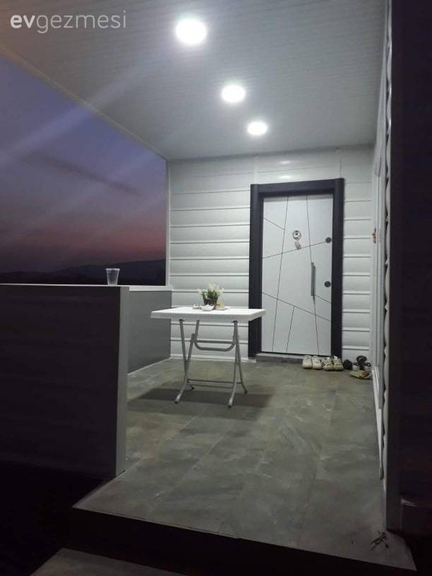 Yapımından, iç mekan tasarımına her parça özenle seçilmiş. Çoban ailesinin evi..