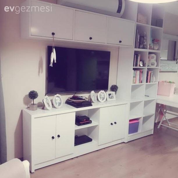 Yenilenen nostaljik koltuk ile özgün bir dekor. Gözde hanımın salonu..