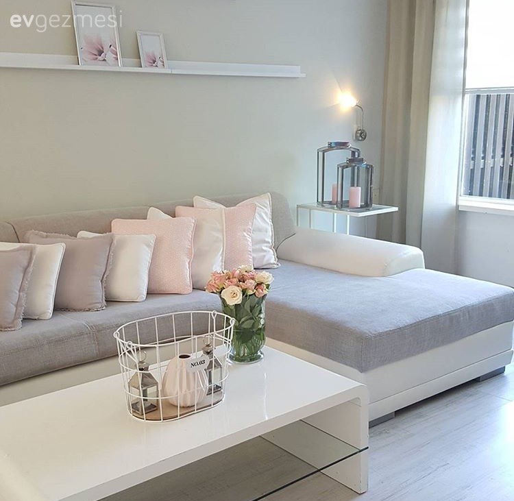 Modern stile şık dokunuşlar.. Güneş hanımın keyifli evinden.