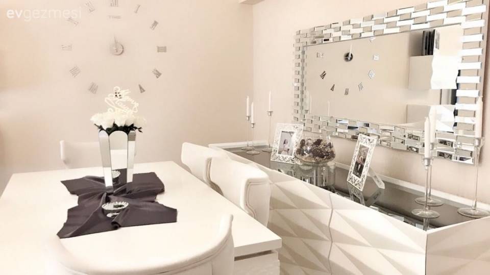 Klasiğe Modern Bir Yüz Kazandıran Bu Salonda Beyaz Aşkı Ön Planda