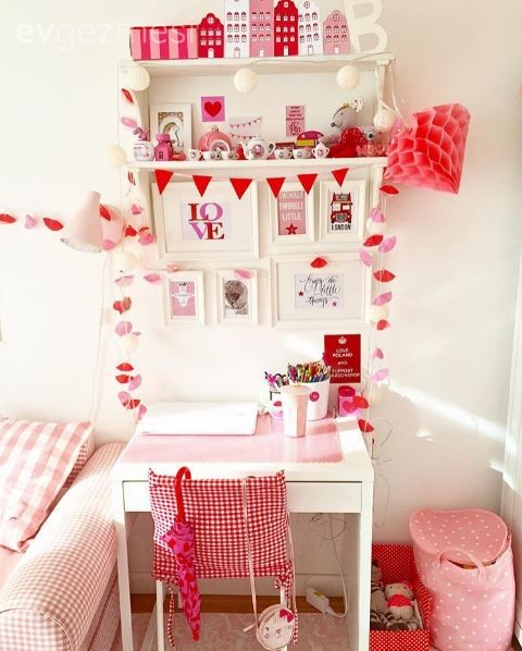 Karolina hanımın, sade ve iç açıcı, tatlı evi..