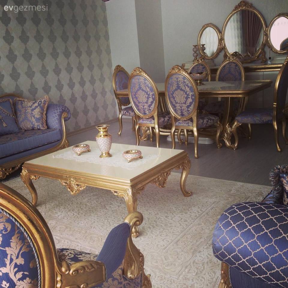 Göz alıcı salon ve renkli yaşam alanları. Mavi hanımın evinden..