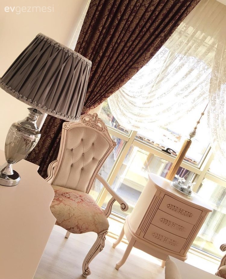 Yumuşak renk geçişleri zarif ve şık bir ev.