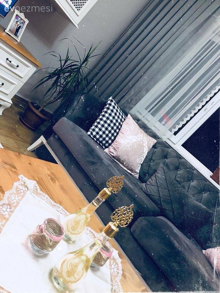 Abartıdan uzak, keyifli bir dekor. Kübra hanımın tatlı evi.