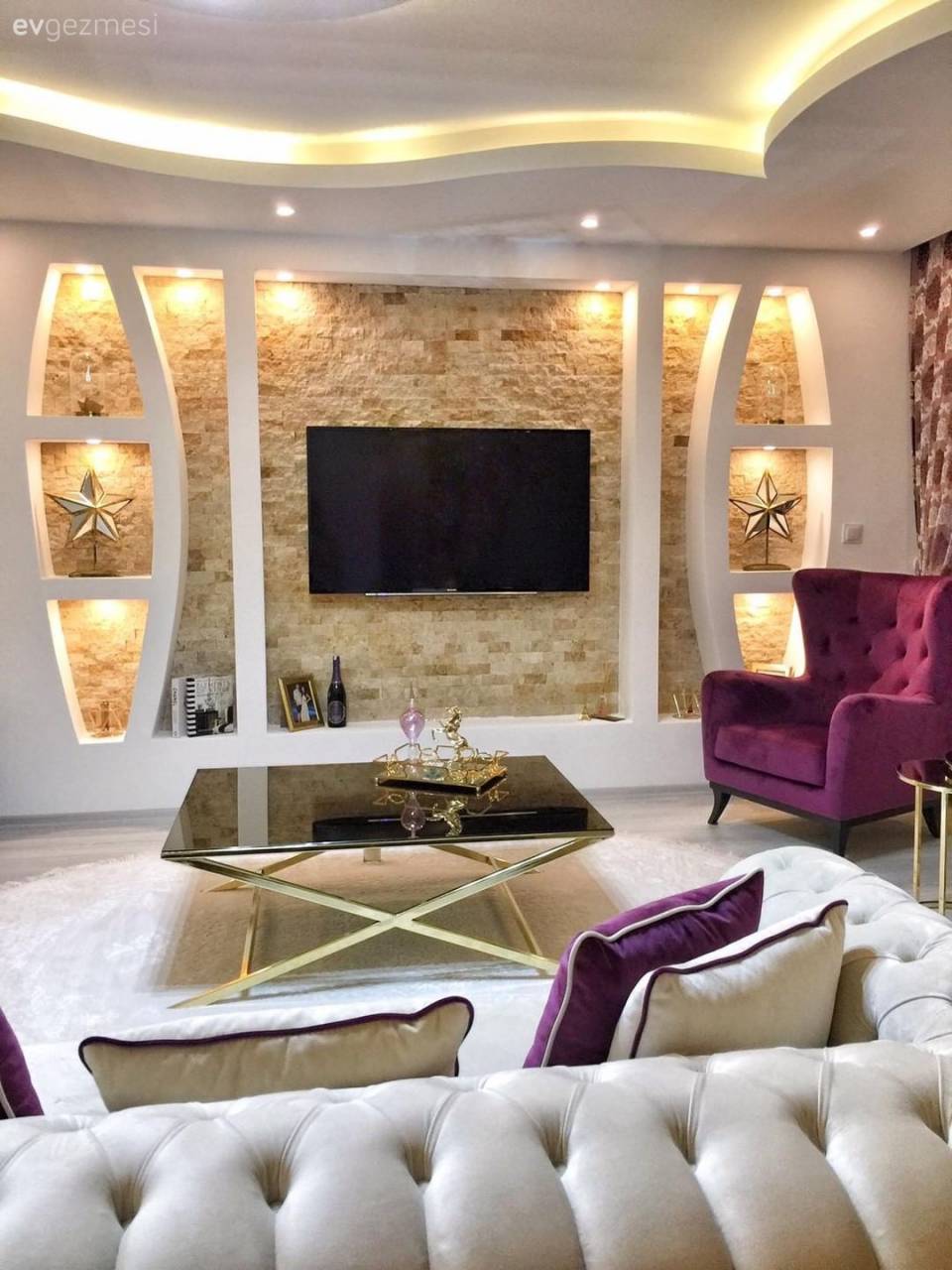 Bu Şık Salonda Klasik Stile Ritim Katılmış!