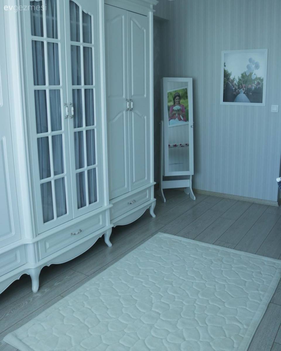 Pasteller ile huzur dolu ve hafif bir his. İpek hanımın evinden..