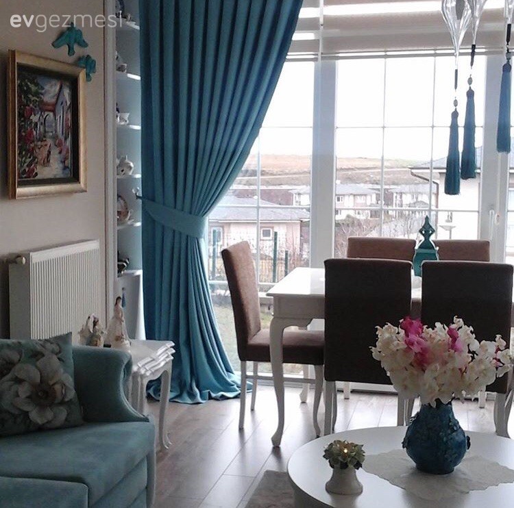 Pastel tonlar, klasik stile eşlik eden şık detaylar. Müveddet hanımın harika dekorasyonu..