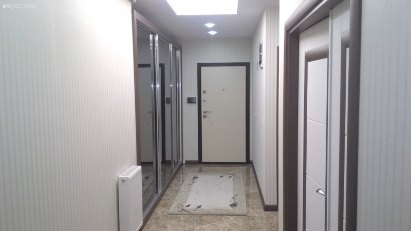 Toprak renklerde, sade ve konforlu bir dekor: Melek hanımın evi..