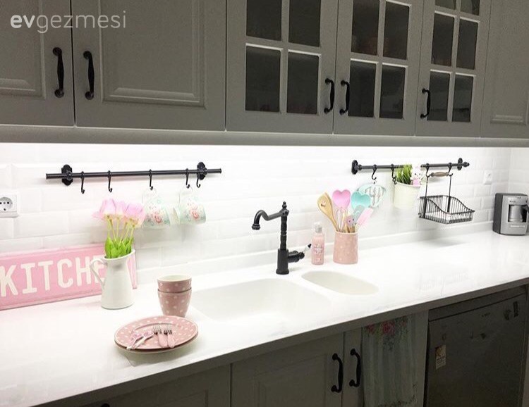 Toz pembe bir dünya: Şebnem hanımın tatlı evi..