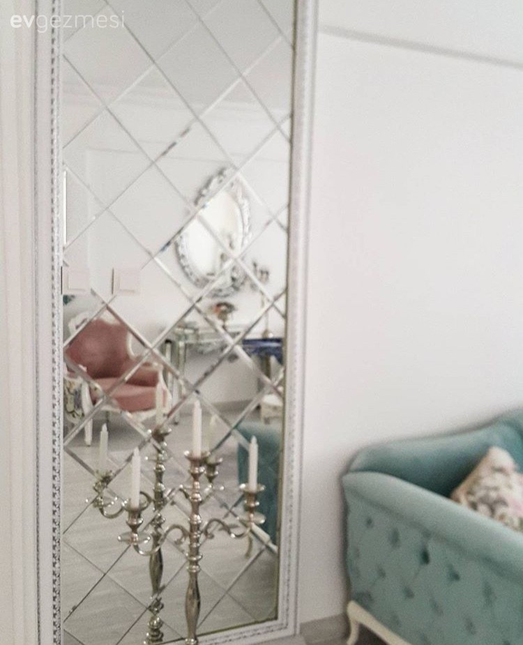 Baklava Aynalar ile Güzelleşmiş Dekorlar: Farklı Odalar, Farklı Uygulamalar!