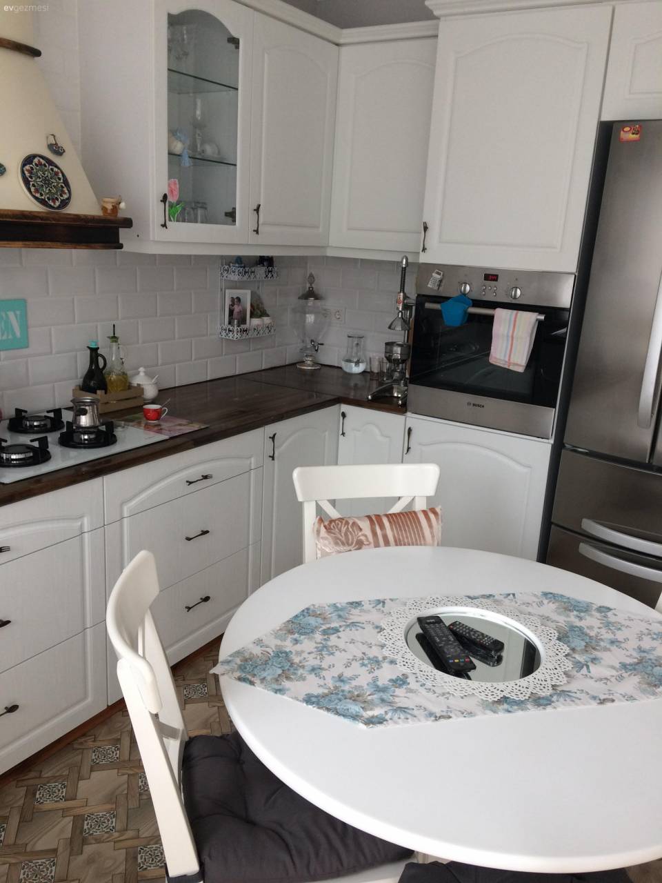 Nostaljik Esintiler: Gülay Hanım'ın Country Stil Mutfağı!