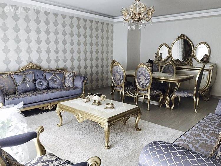 Göz alıcı salon ve renkli yaşam alanları. Mavi hanımın evinden..