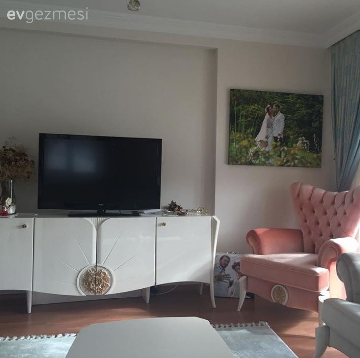 Merve hanımın avangart stile sıcak dokunuşlar kattığı, göz alıcı evi..