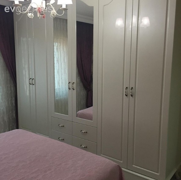 Merve hanımın pembe hakimiyetinde cıvıl cıvıl evi..