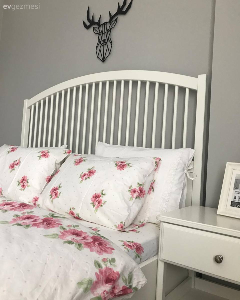 Modern stile kişisel dokunuşlar. Uyumlu ve keyifli bir ev..