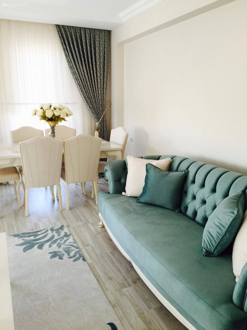 Dekoratif objelerle zenginleşen, sakin ve şık bir ev: Merve hanımın evi.