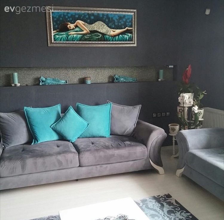 Melike hanımın serin tonlarda modern ve stil sahibi evi..