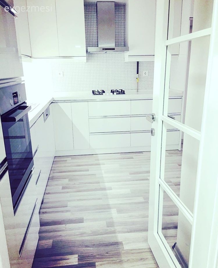 Melike hanımın tadilatla yenilenen harika evi.