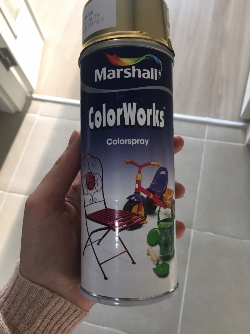Sıkıcı bir vestiyerden çok sevdiğim renklere benim dönüşümüm
