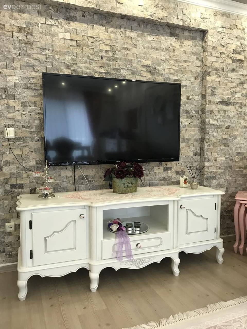 Her odası başka bir dünya. Özge hanımın keyifli evi.