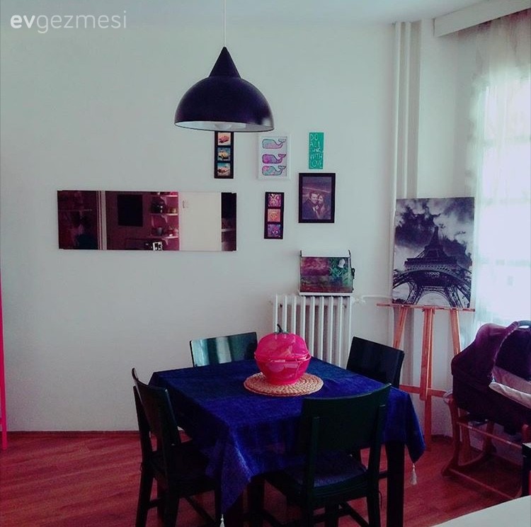 Aslı hanımın eklektik esintili kişiselleştirilmiş salonu..