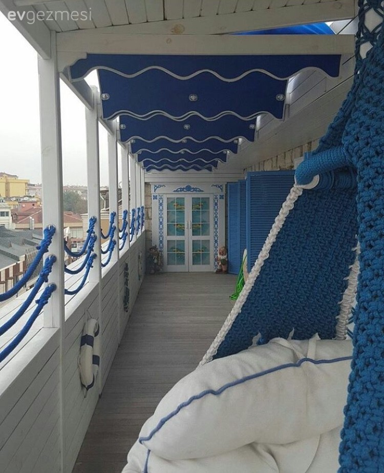 Dilek hanımın farklı ve klasik bir dekoru olan gösterişli evi..