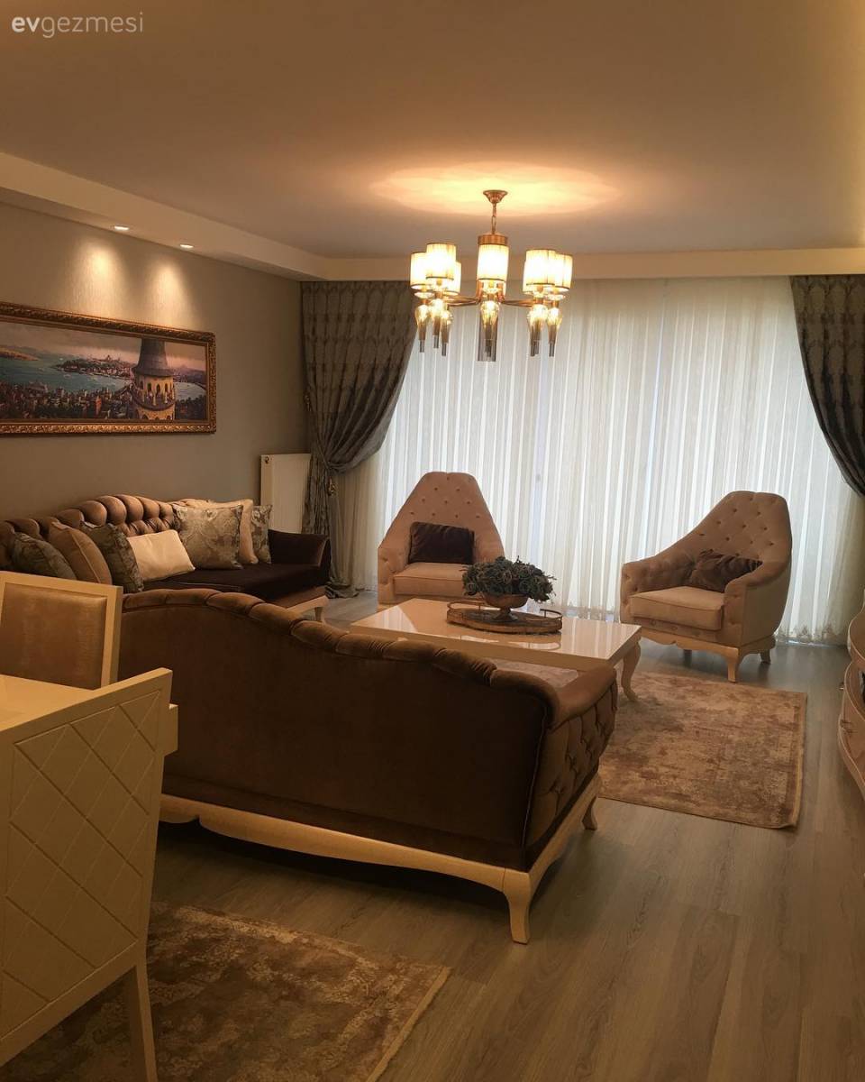 Gelenekselin Zamansızlığını Bu Evin Ruhuna Yerleşmiş