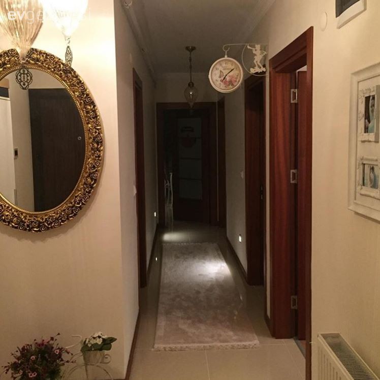 Merve hanımın avangart stile sıcak dokunuşlar kattığı, göz alıcı evi..