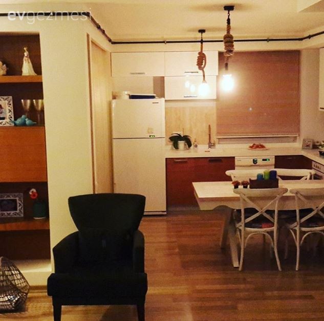 Sonay hanımın rustik detaylarla zenginleşen modern ve samimi evi..