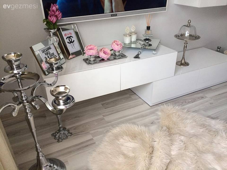 Modern ve klasiğin hoş bir karışımı. Uyumlu ve şık bir ev!