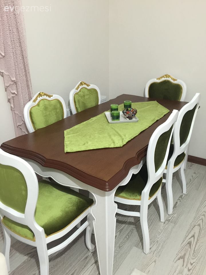 Odağında yeşil renkle, Derya hanımın özgün ve şık evi..