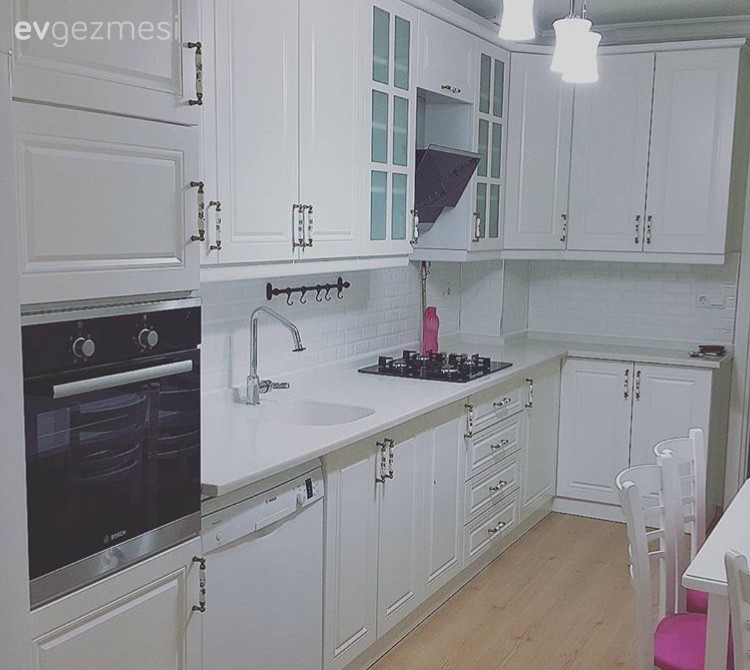 Tuğba hanımın country esintili, tatlı evi..